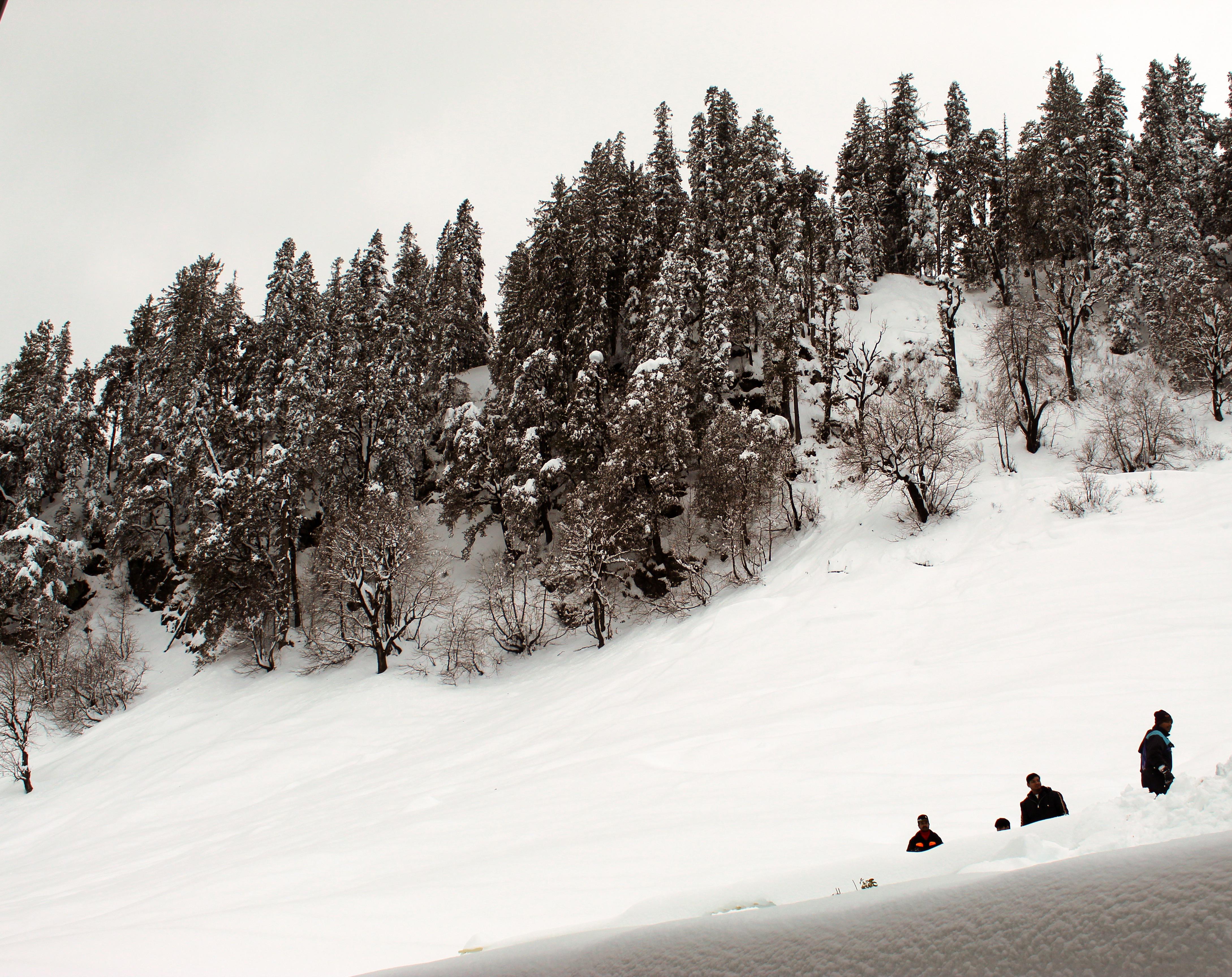 Manali snowy hills